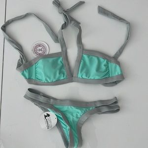 NWT scrunch butt and halter top bikini set